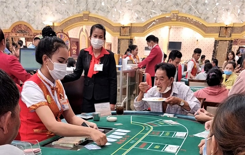hiểu quy định pháp lụt khi chơi cờ bạc